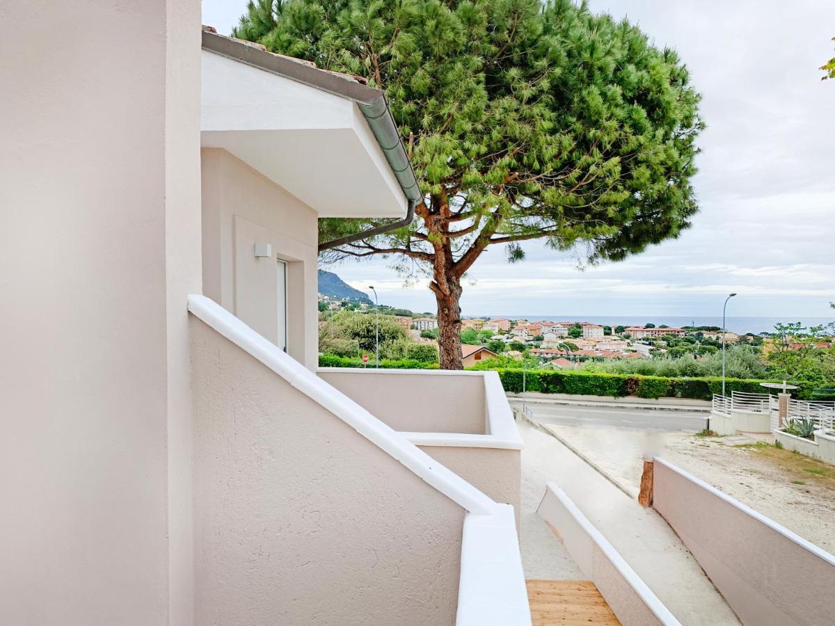 Aparthotel Balconi Del Conero Numana Esterno foto